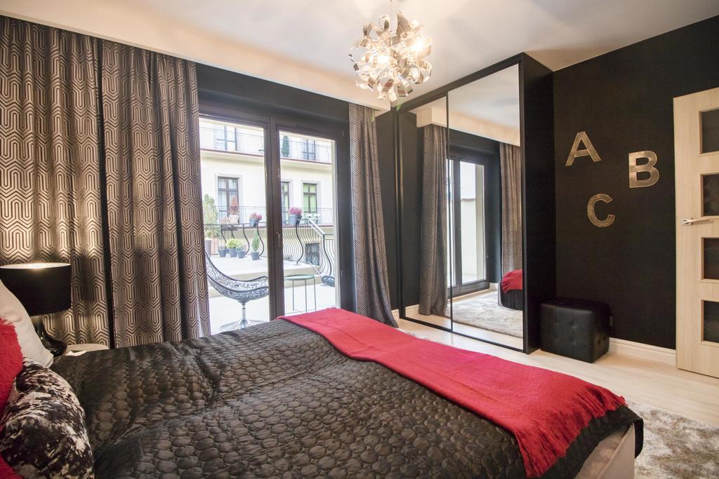 Kings City - Skawinska Apartment Краків Екстер'єр фото